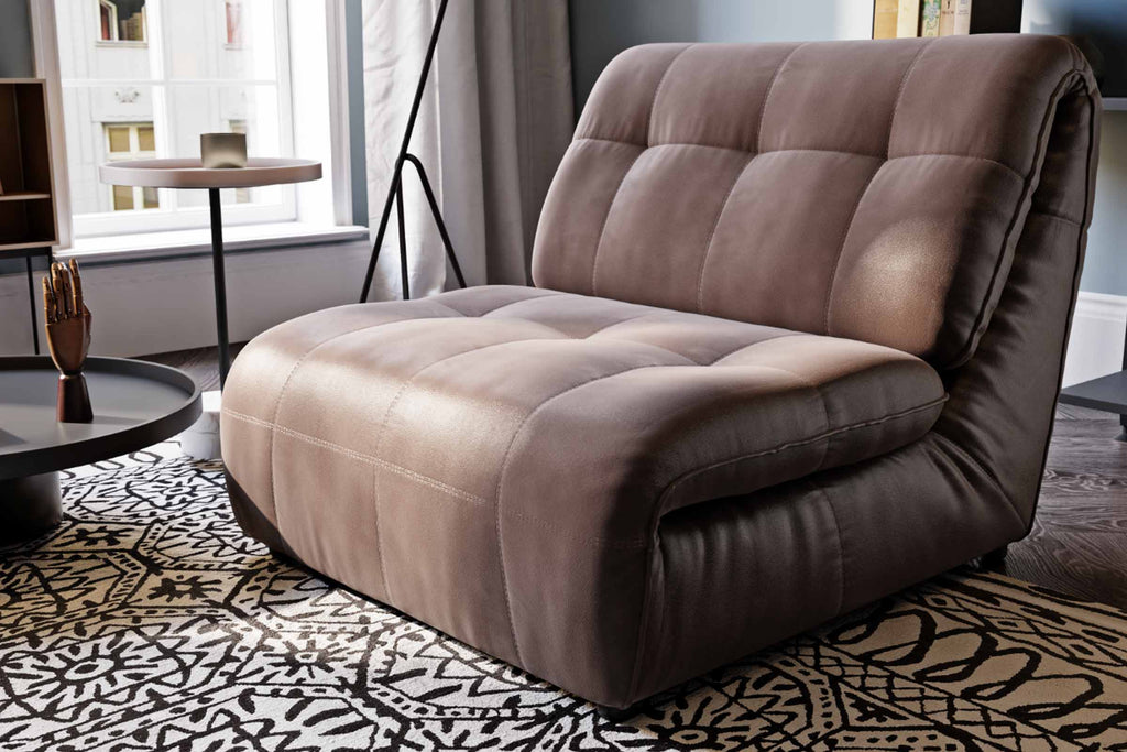 Sofa-Element mit aufgestellter Kopfstütze