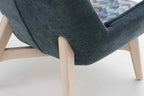Bequemer Highback-Sessel mit feiner Stoffstruktur