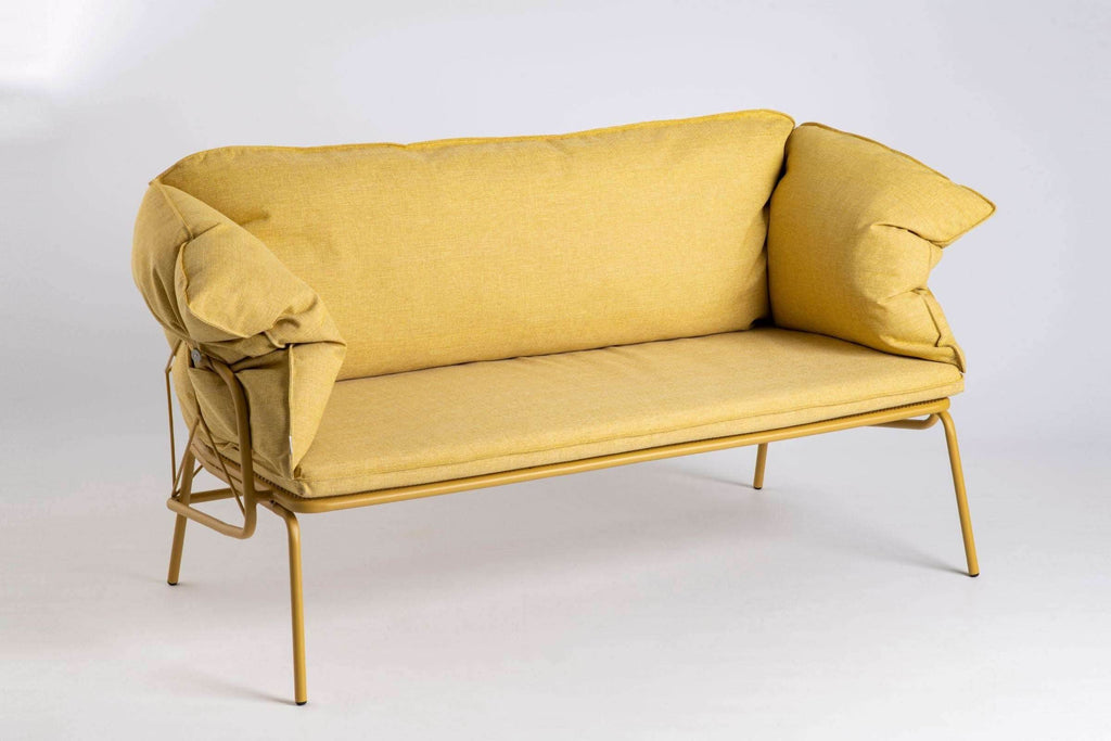 Gelbes ATAMAN Designer Gartensofa von GARDA