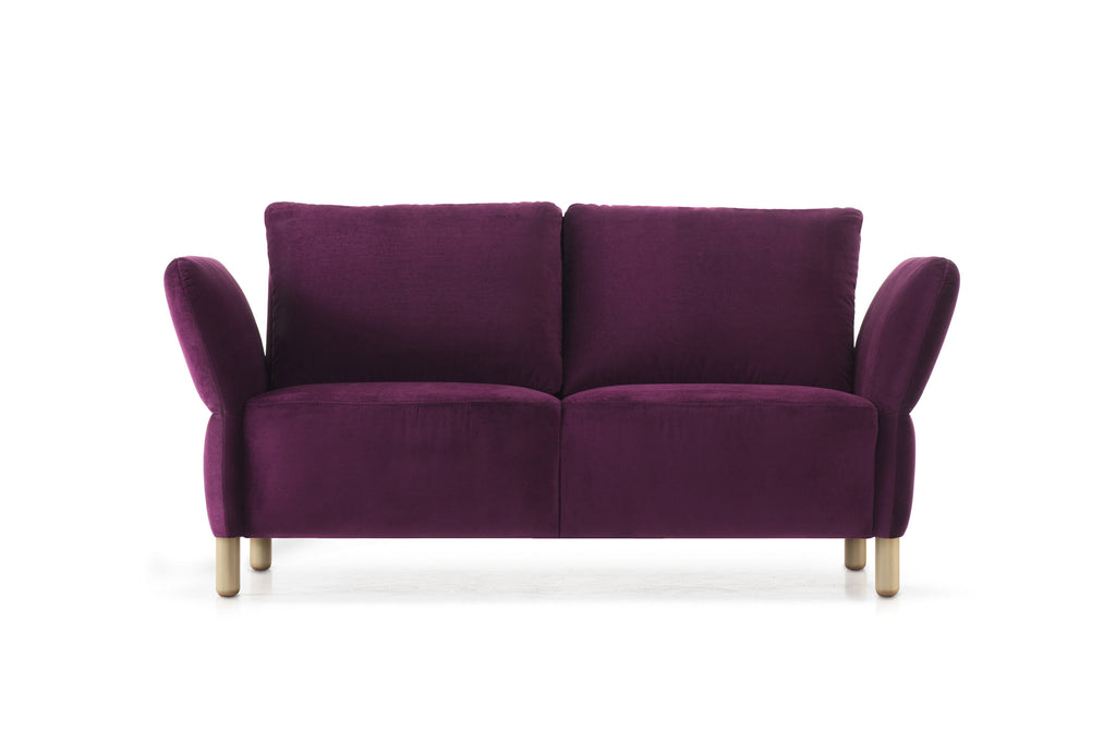 In Violett mit verstellbaren Armlehnen