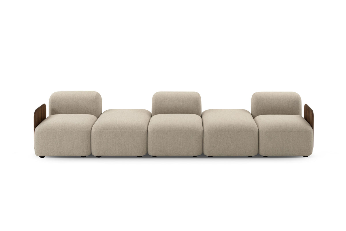 Designer Modular Sofa mit Eckanordnung und zusätzlichem Hocker