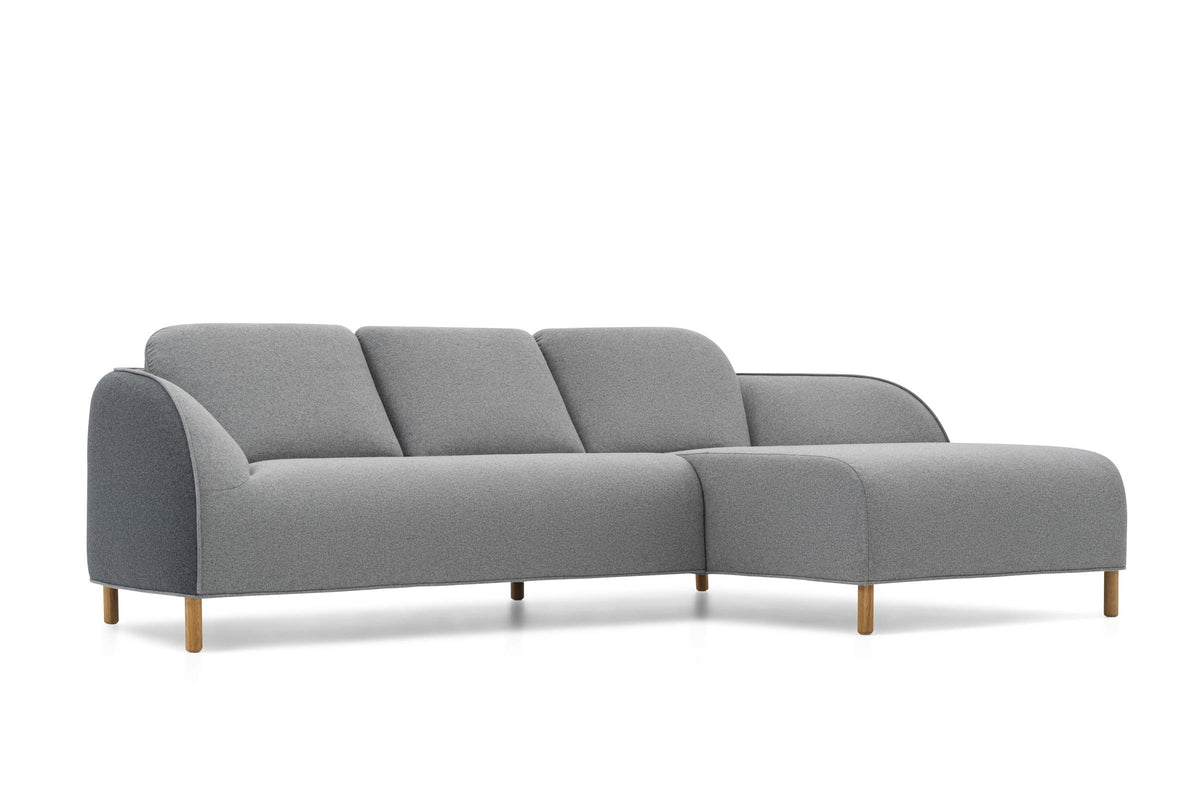 DOLOMIA Designer Sofa von EXTRAFORM mit rechter Ottomane und Holzfüßen