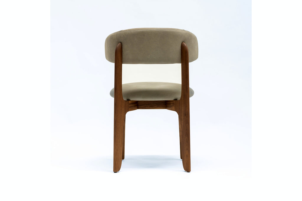 Rückansicht des Dragonfly Designer Stuhls aus Massivholz und Wolle