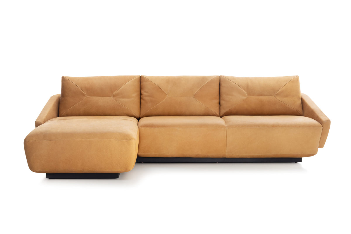HOOVER Designer Modular Sofa von EXTRAFORM mit Chaiselongue in Frontansicht