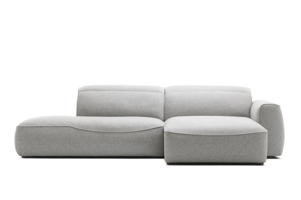 In hellgrauem Stoff mit Chaiselongue rechts