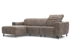 Mit Chaiselongue links und verstellter Kopfstütze in schräger Ansicht