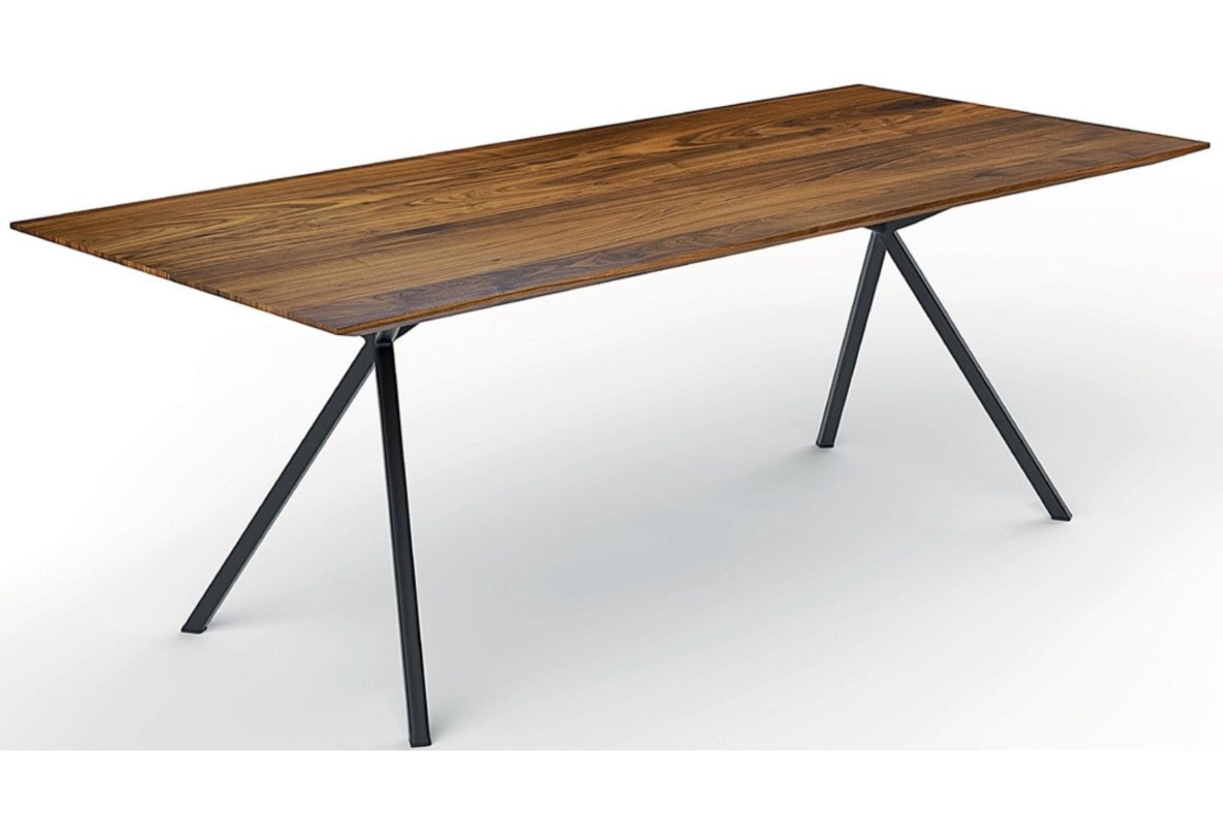 Moderner Esstisch KANTIO mit schrägen Metallbeinen und Holzplatte aus Nussbaum