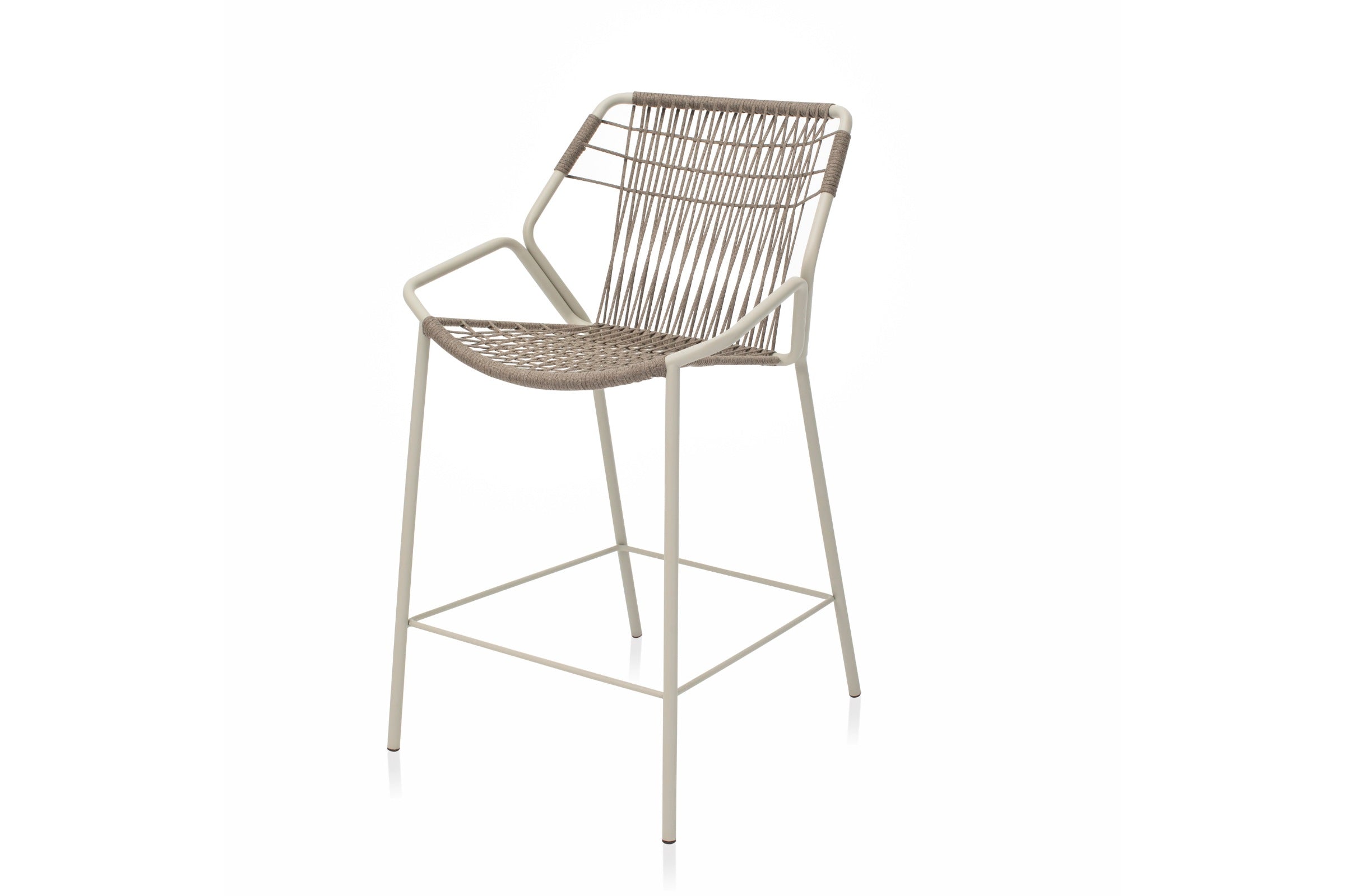 KAPUA Designer Gartenbarstuhl von GARDA – Seitenansicht