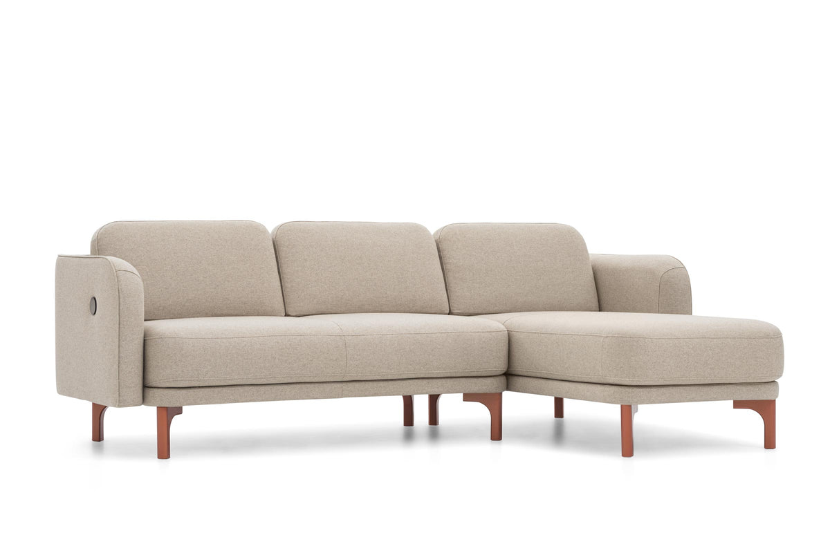 Mit Chaiselongue rechts in schräger Ansicht
