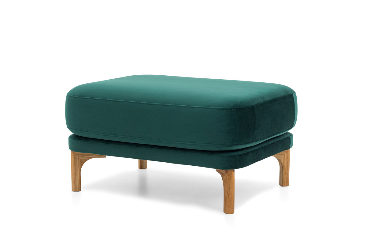 LOOP Designer Pouf von EXTRAFORM mit weicher Polsterung – schräge Ansicht