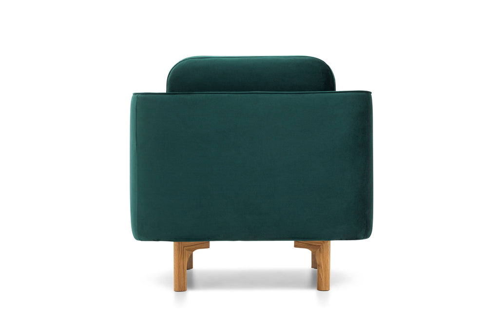 Designer Sessel von EXTRAFORM in Rückansicht mit Holzfüßen