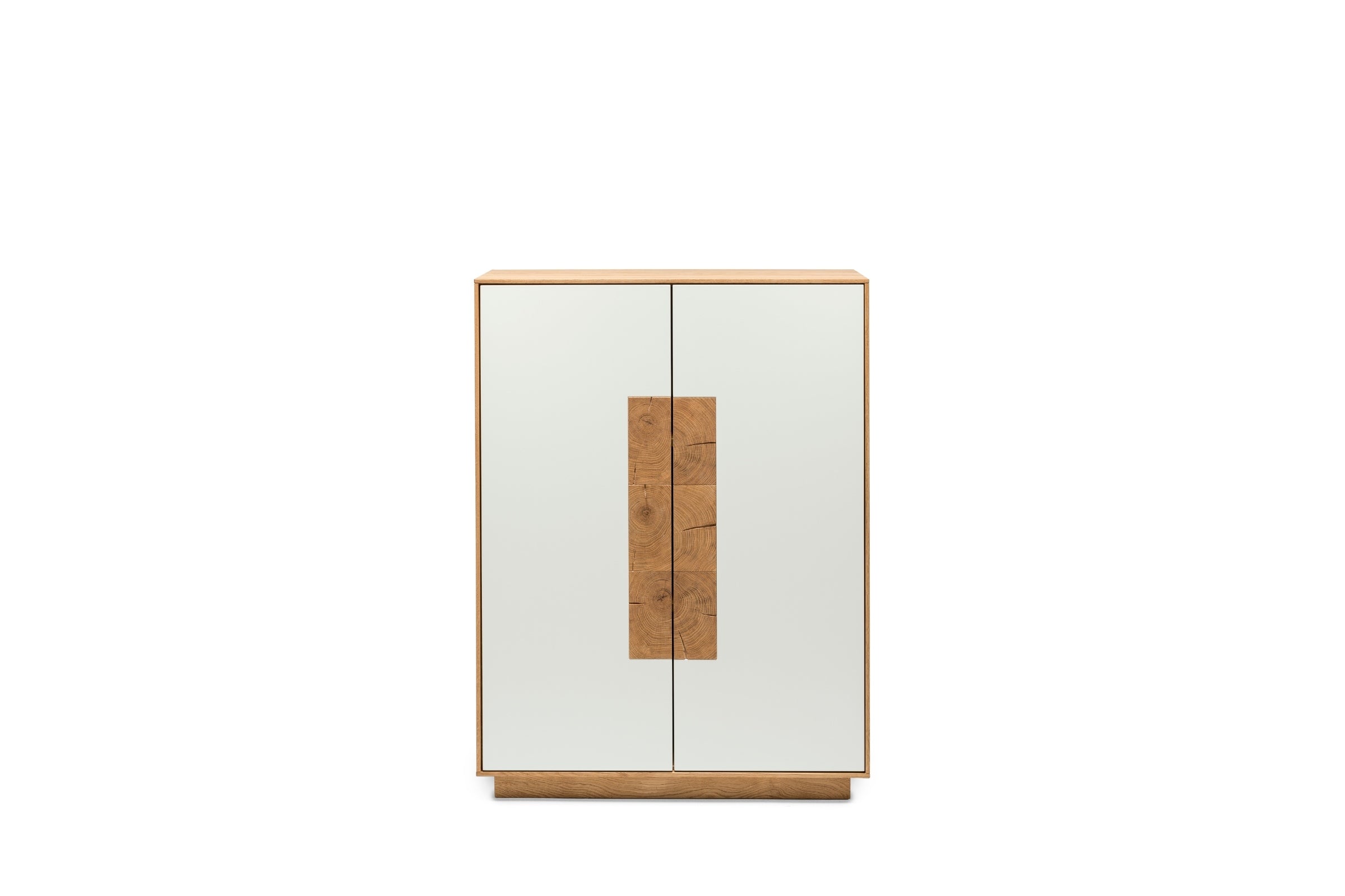 Weißes LOTTE Massivholz Highboard – Frontansicht