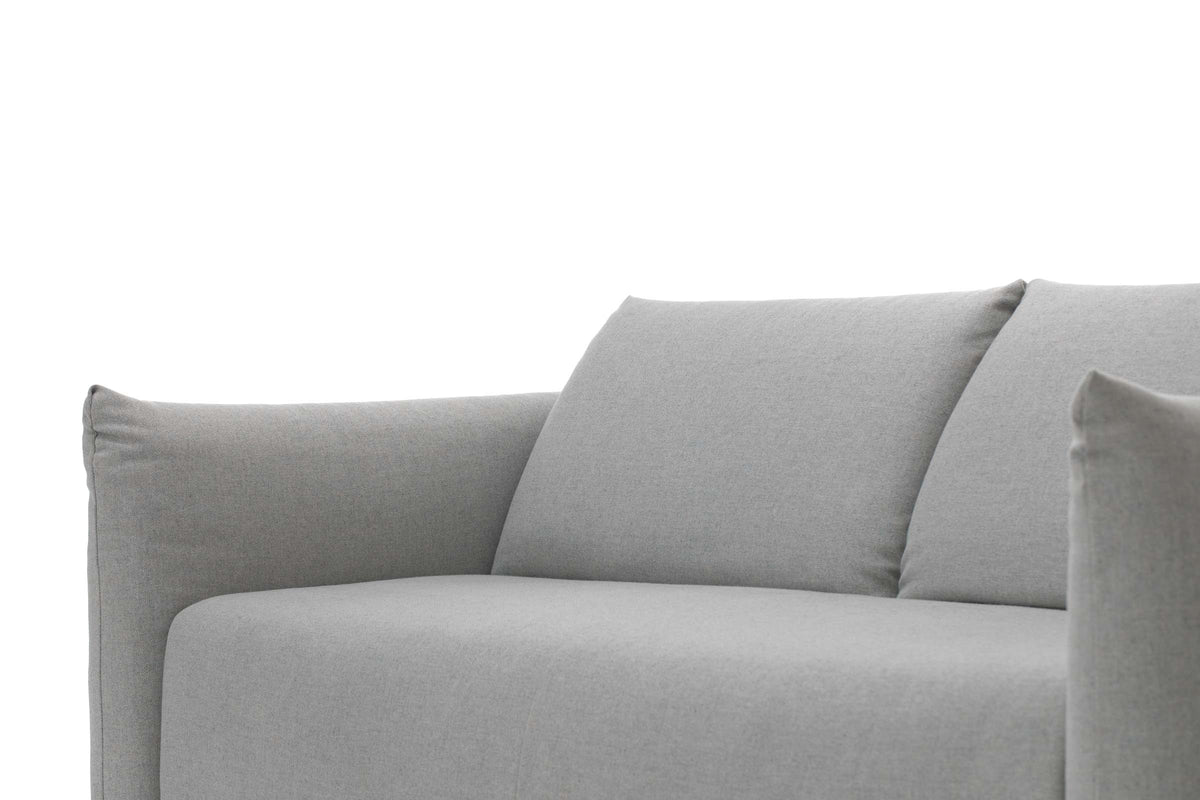 LUNA Designer 2-Sitzer Schlafsofa Detailansicht von Sitzfläche und Rückenpolstern