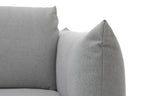 LUNA Designer Schlafsofa Detailansicht der gepolsterten Armlehne und Stoffstruktur