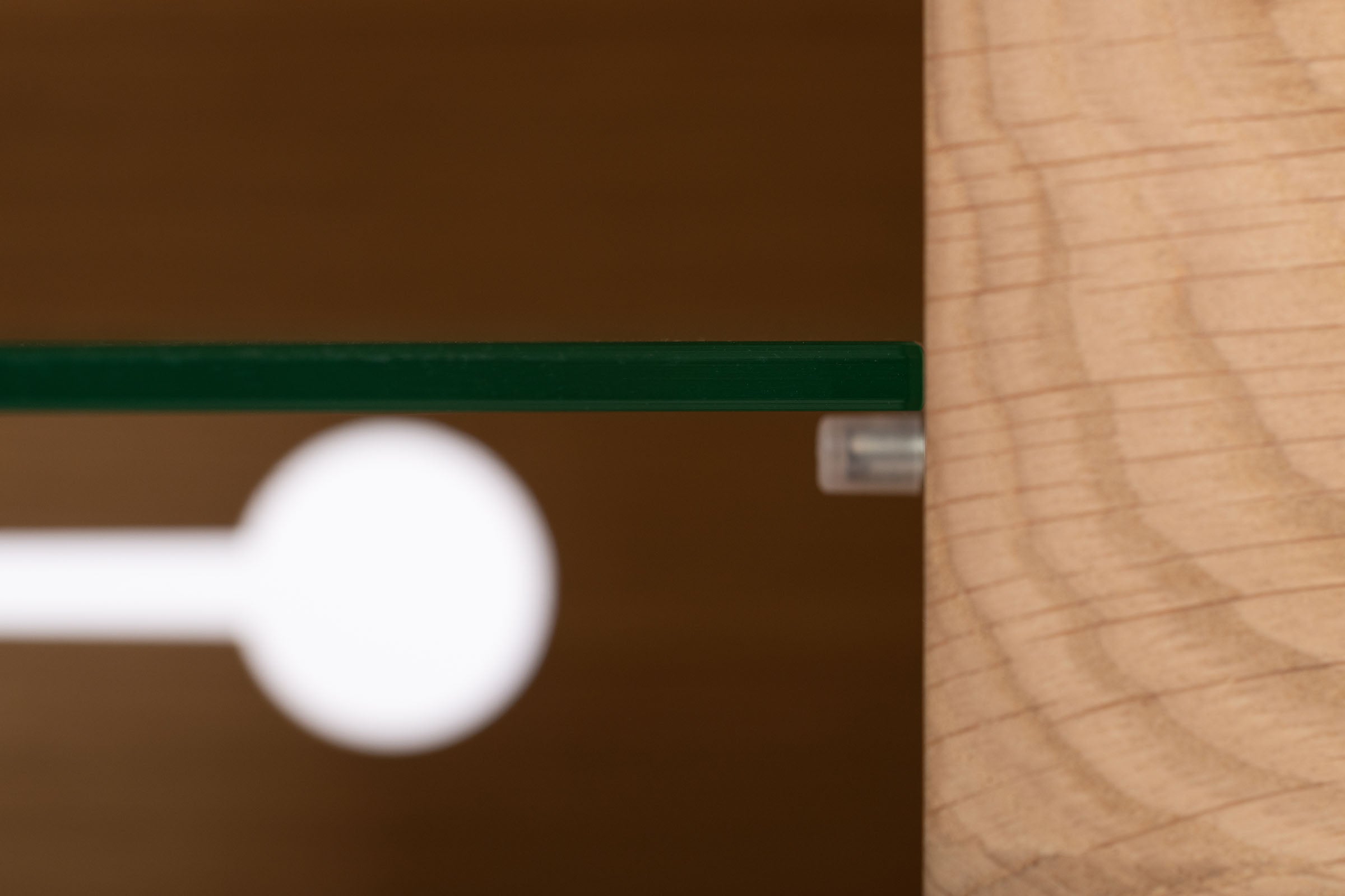 MALIN Lowboard aus Massivholz mit Holzbeinen und Nische - SOLIDMADE | Design Furniture