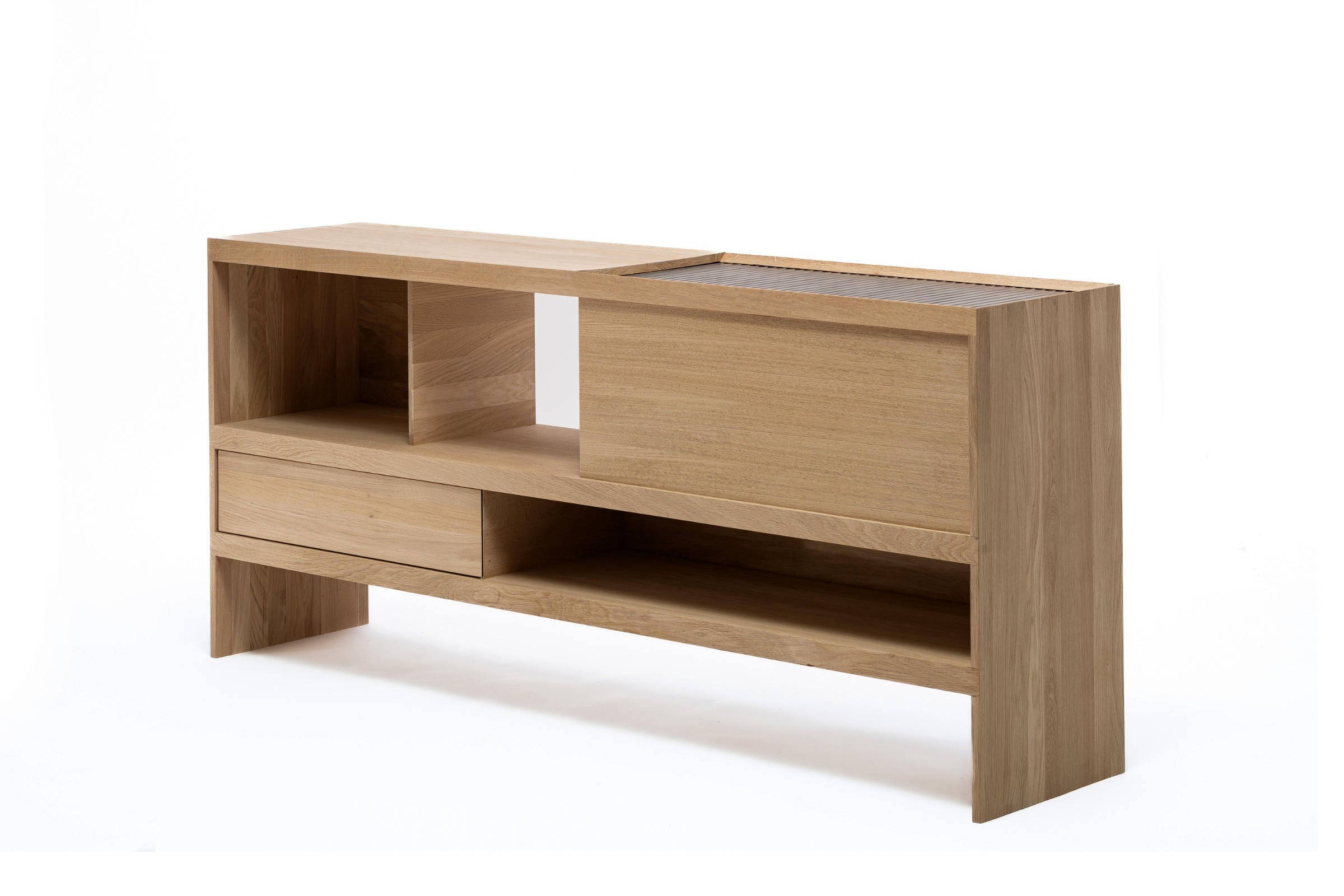 Sideboard von Woak in Schrägansicht - andere Perspektive