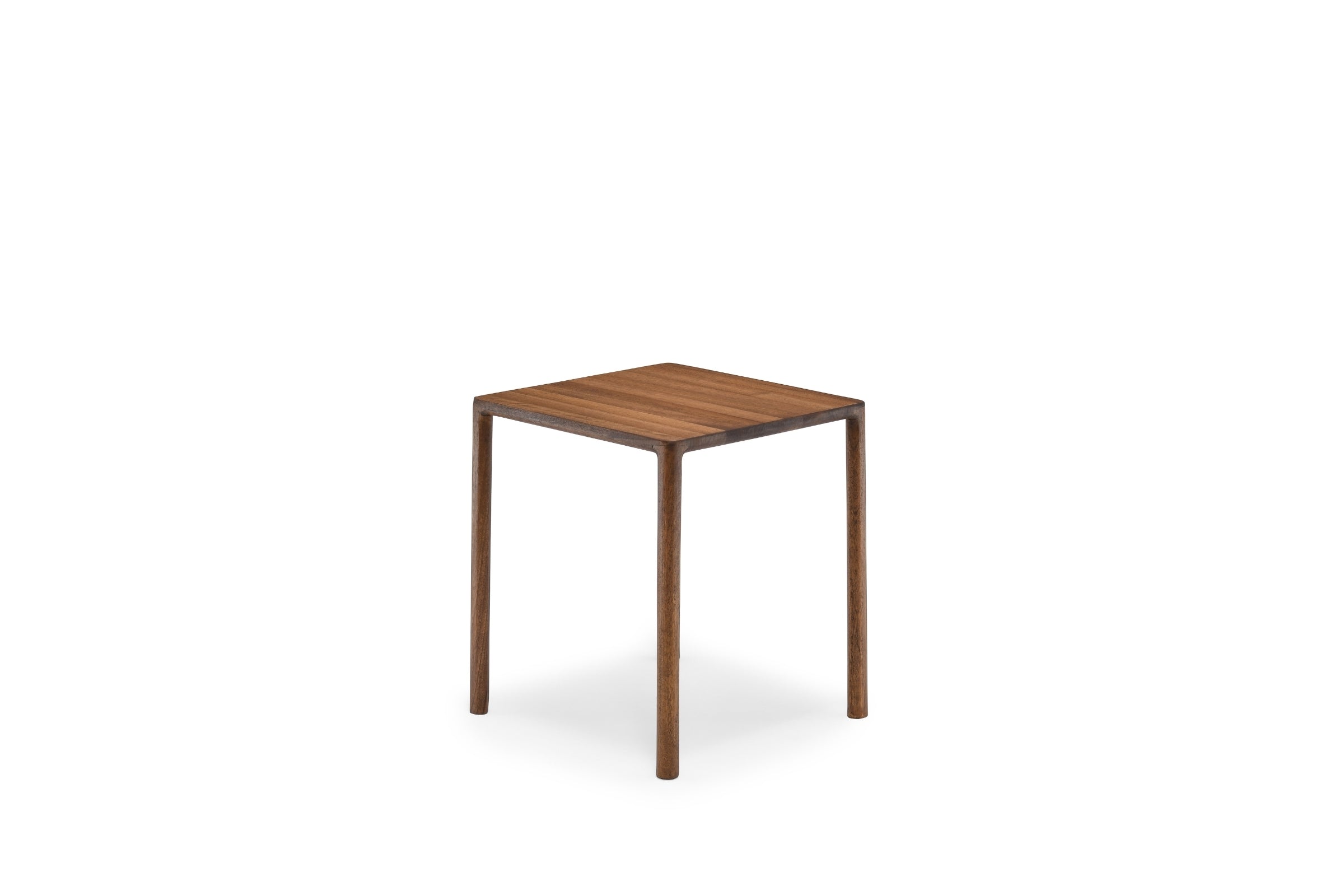 NINAS Designer Couchtisch aus Nussbaumholz mit detailreicher Verarbeitung und minimalistischer Silhouette