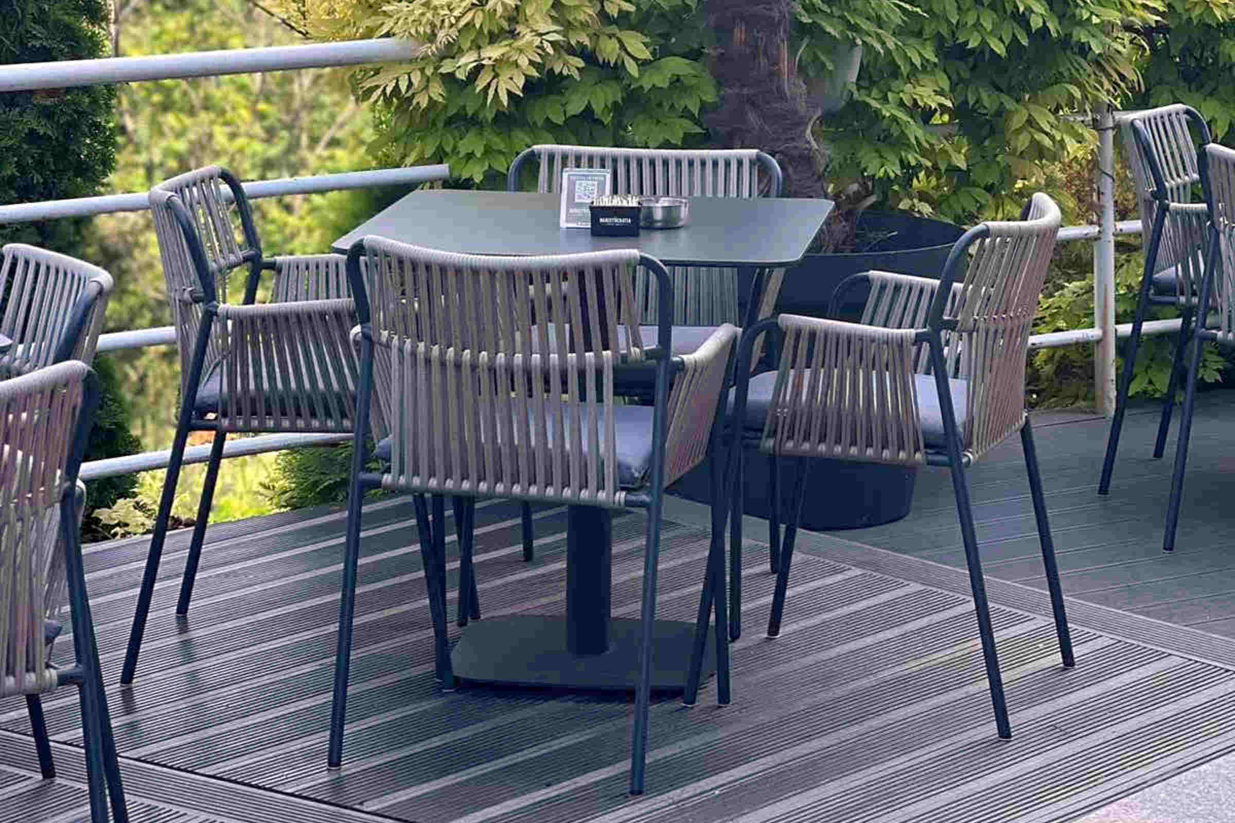 Gartenmöbel Set – Tisch mit Gartenstühlen modern