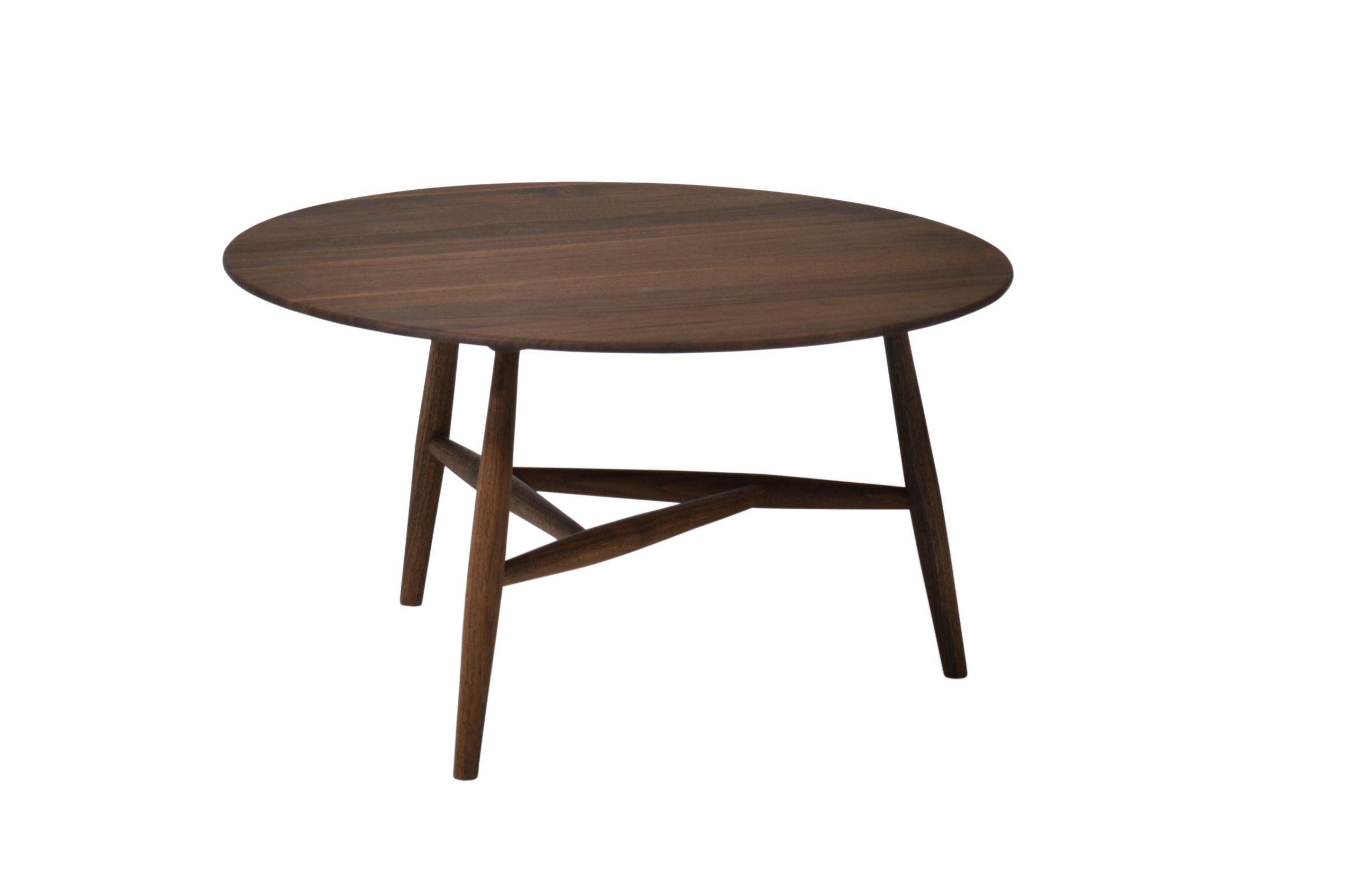 Runder TRIA Couchtisch aus Nussbaum von Woak, mit einer glatten Tischplatte und einem einzigartigen, kreuzweise verlaufenden Beinuntergestell