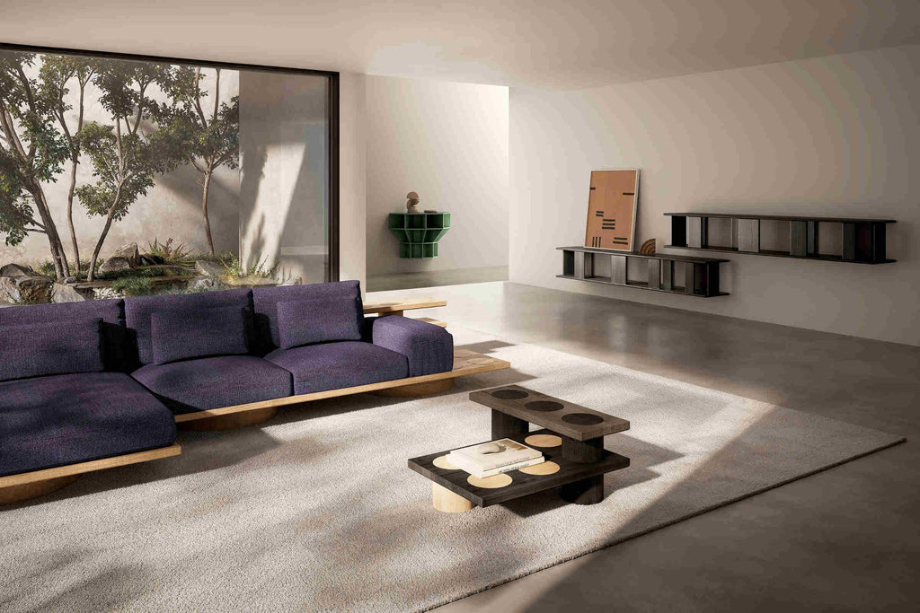 Designer Couchtisch in einem modernen Ambiente