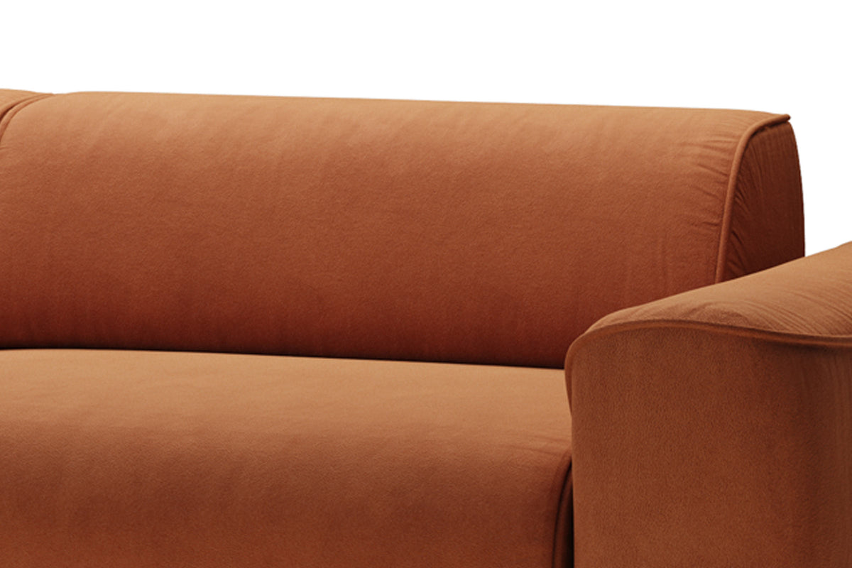 XOLA Designer Sofa von EXTRAFORM Detailansicht von Rückenpolster und Armlehne