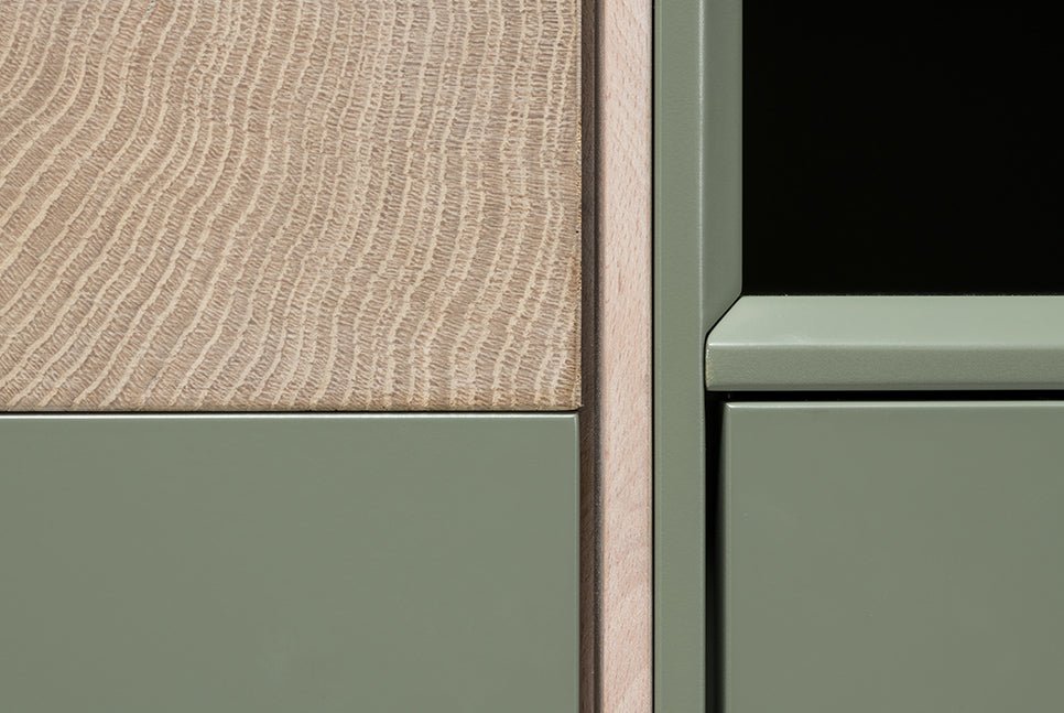 LOTTE Massivholz Sideboard auf Holzsockel - SOLIDMADE | Design Furniture