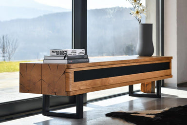 TYKO TV lowboard mit Metallbeinen - SOLIDMADE | Design Furniture