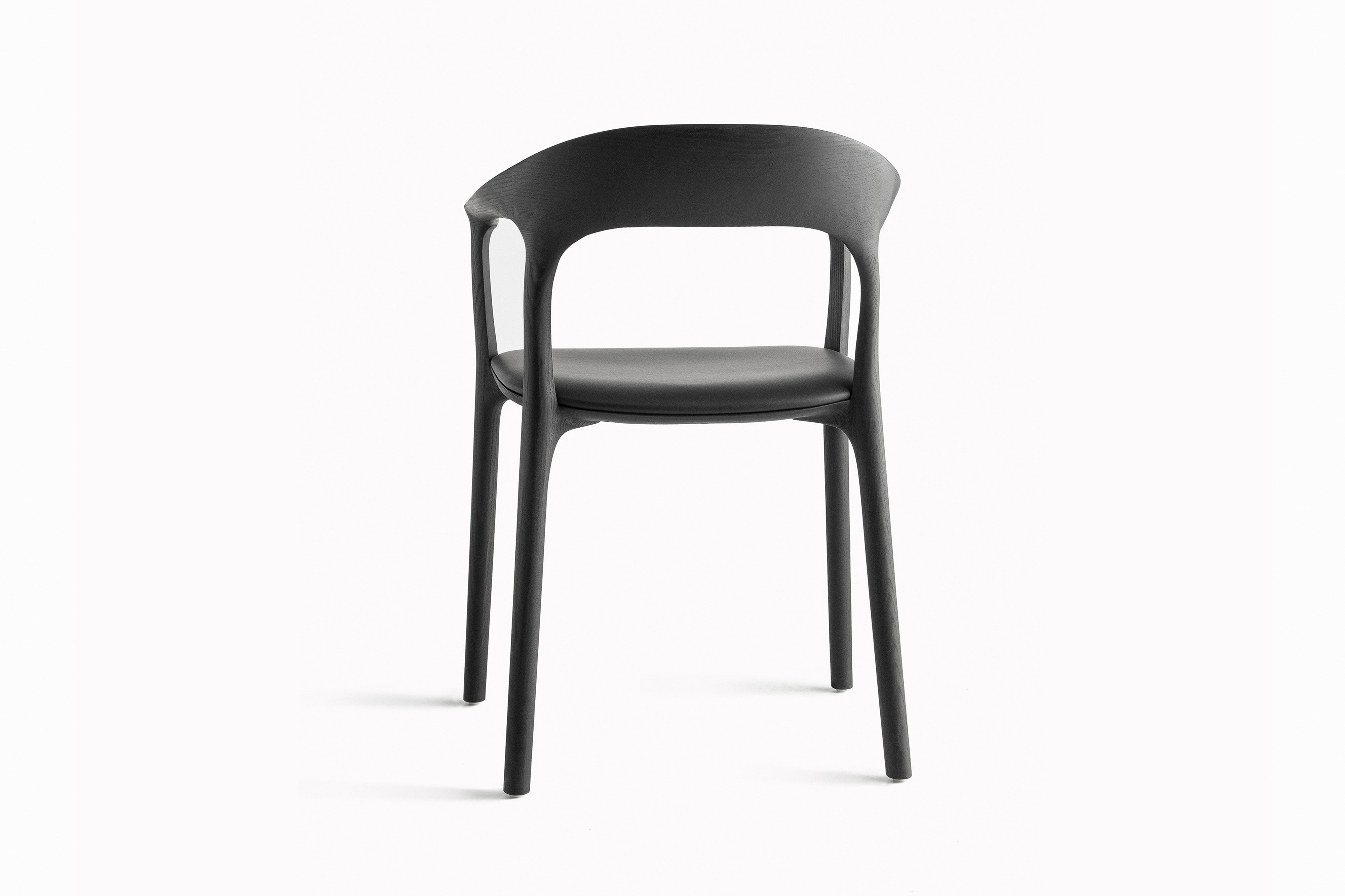 ELLE Massivholz Stuhl mit Armlehne - SOLIDMADE | Design Furniture