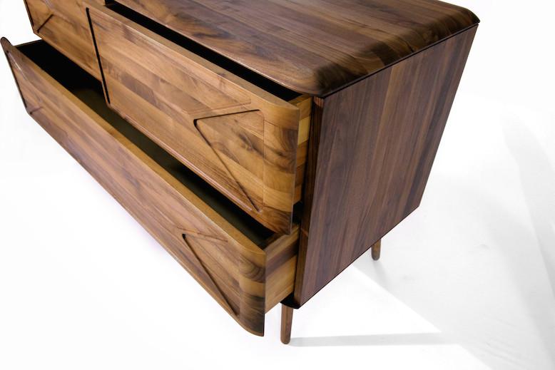 MALIN Sideboard mit Holzbeinen - SOLIDMADE | Design Furniture