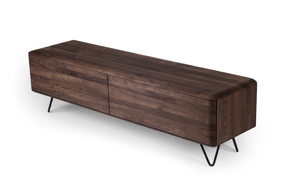 MALIN Lowboard mit Metallbeinen - SOLIDMADE | Design Furniture